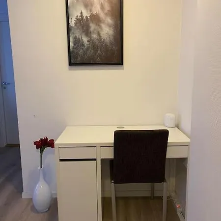 2 Bedroom Located Downtown Apartment *