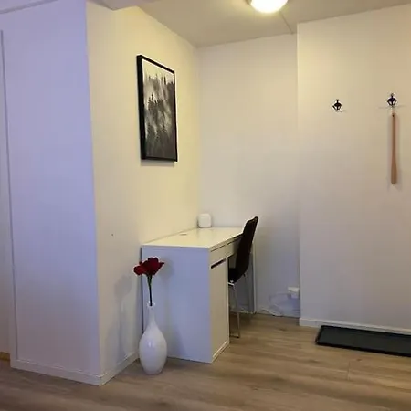 2 Bedroom Located Downtown *