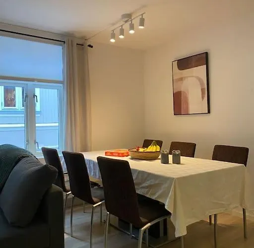 Lägenhet 2 Bedroom Located Downtown Trondheim